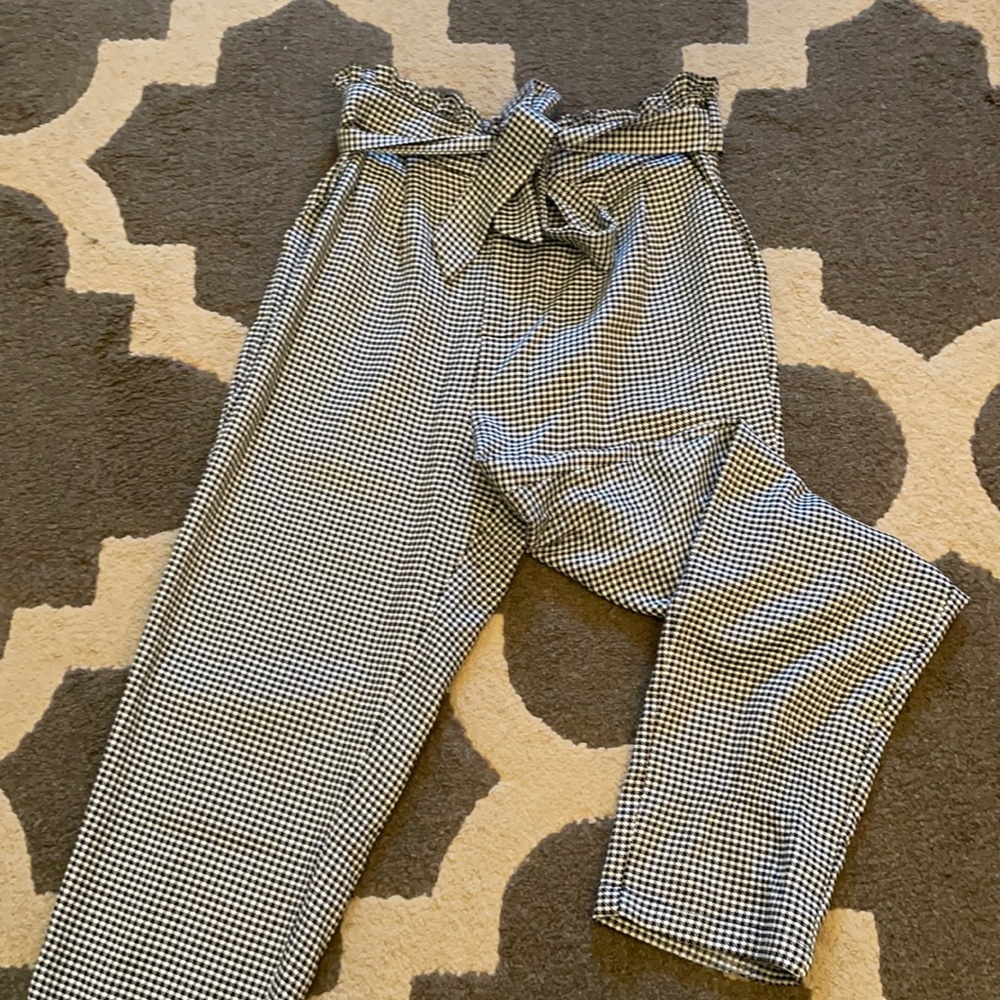 Checkered high waist trousers